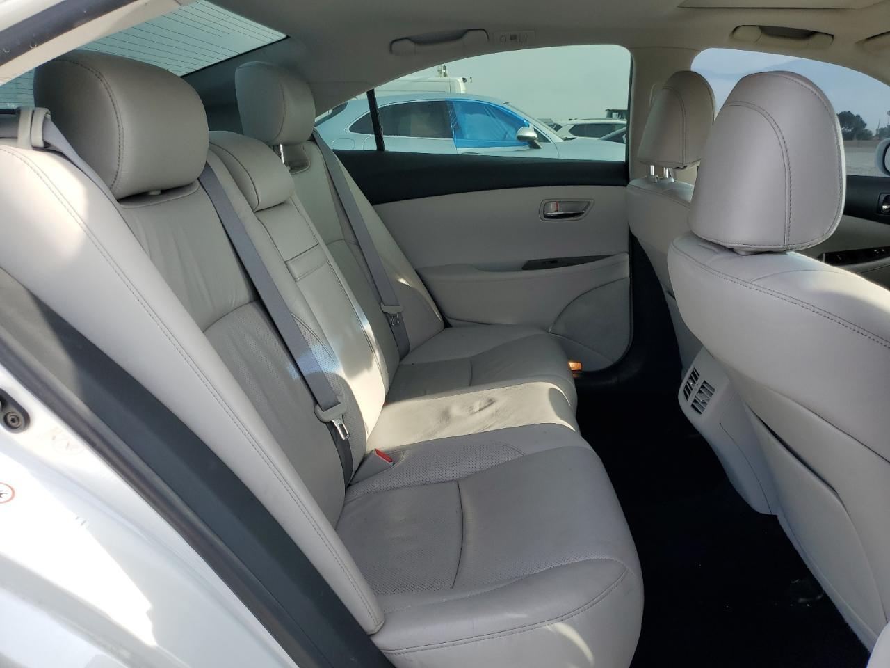 2011 LEXUS ES 350
