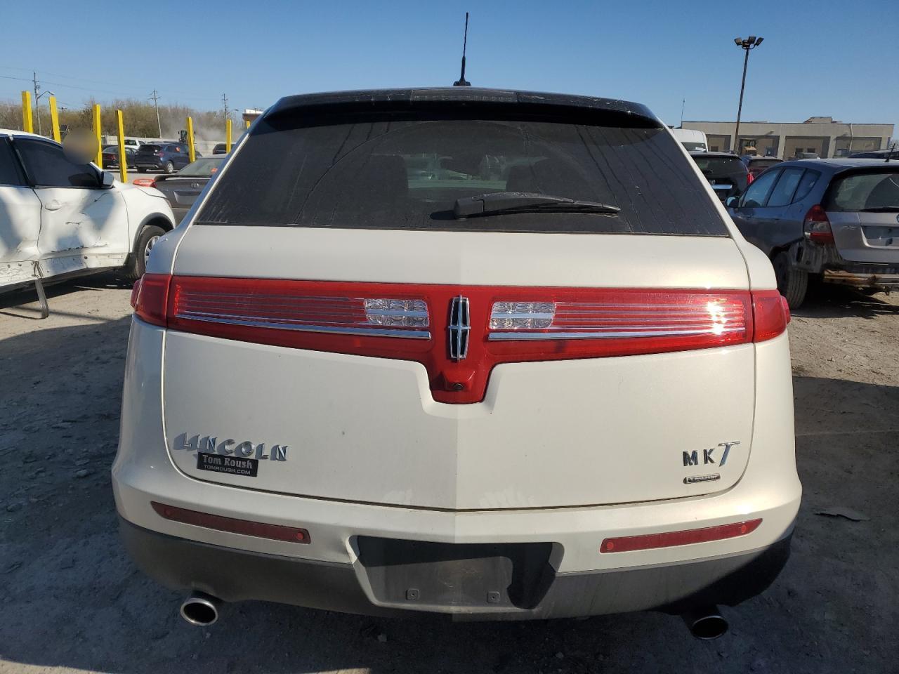 2012 LINCOLN MKT