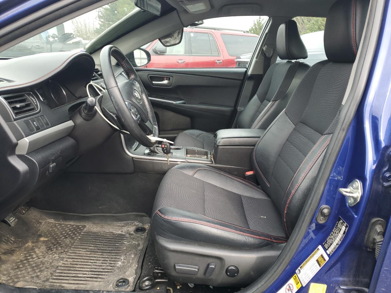 2016 TOYOTA CAMRY