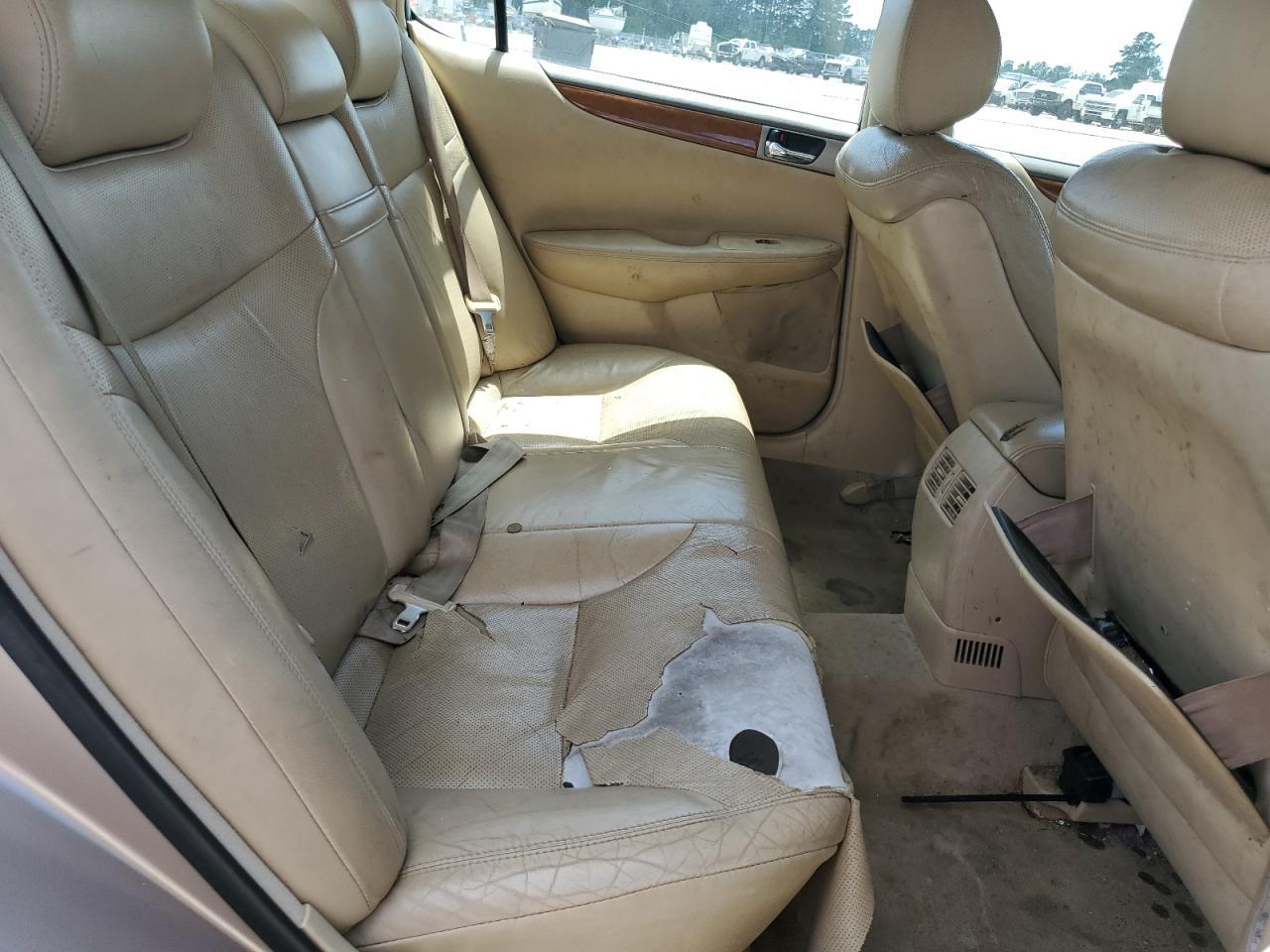 2005 LEXUS ES 330