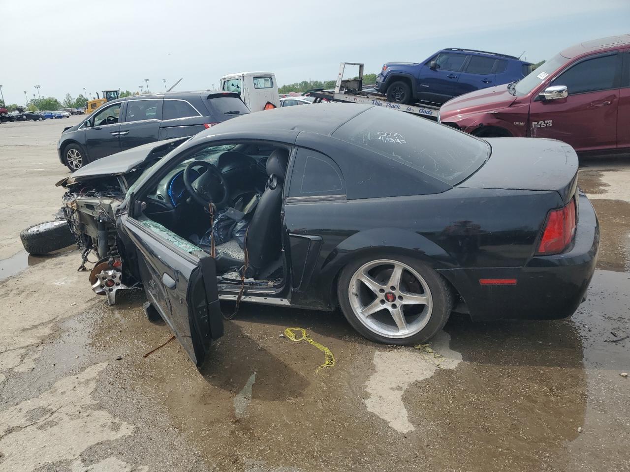 2000 FORD MUSTANG