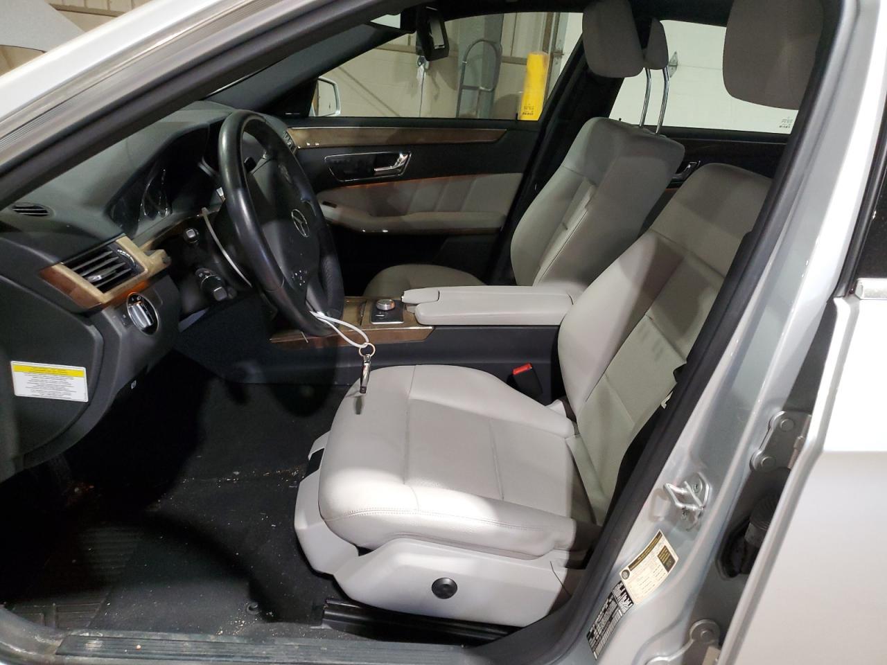 2011 MERCEDES-BENZ E-Class