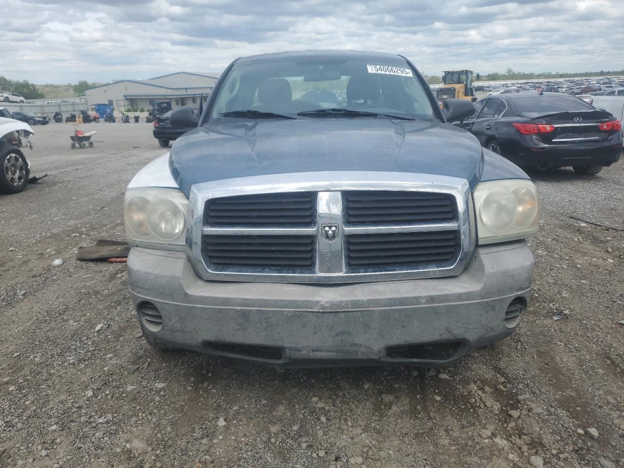 2006 DODGE Dakota