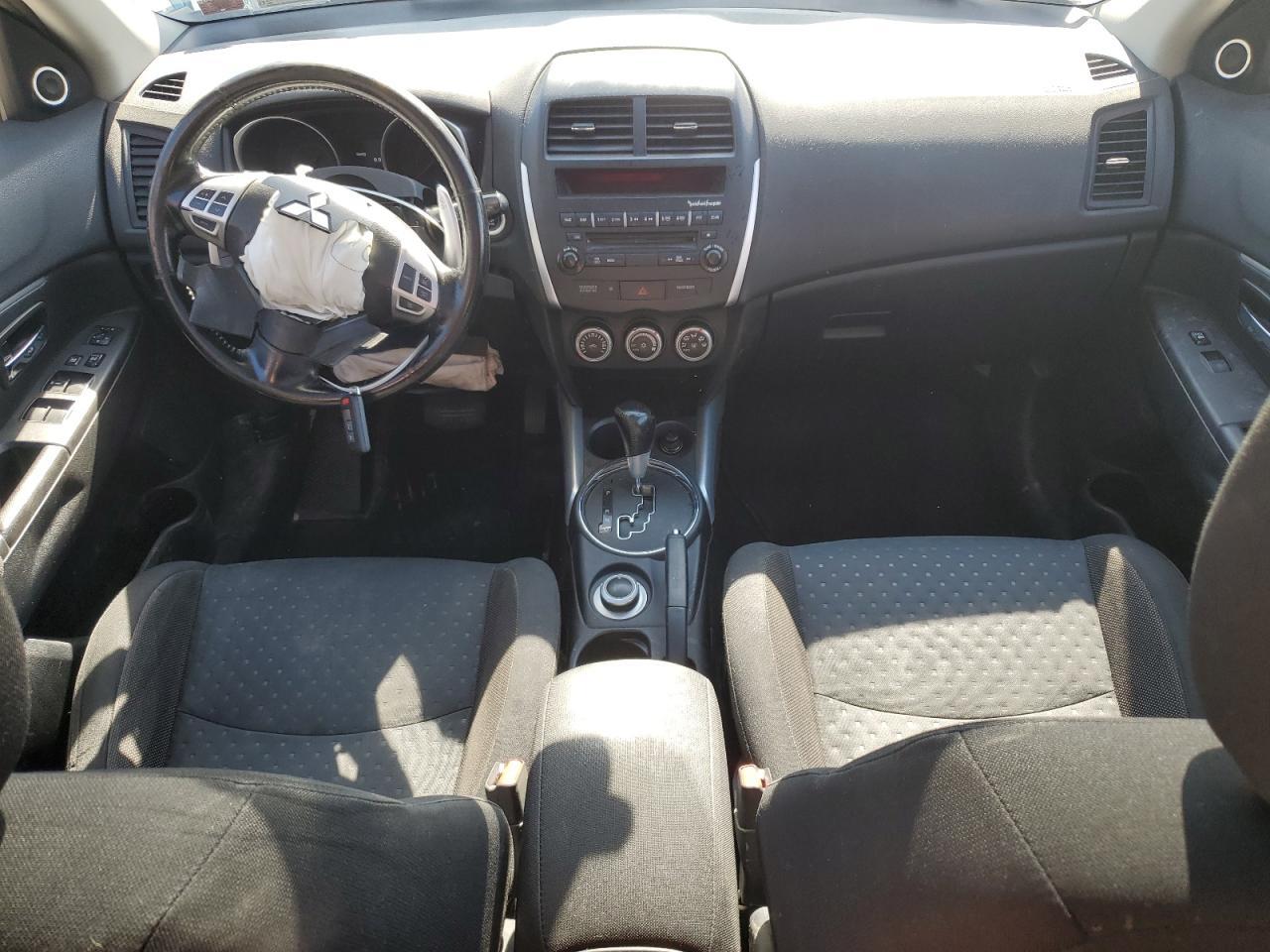 2011 MITSUBISHI outlander