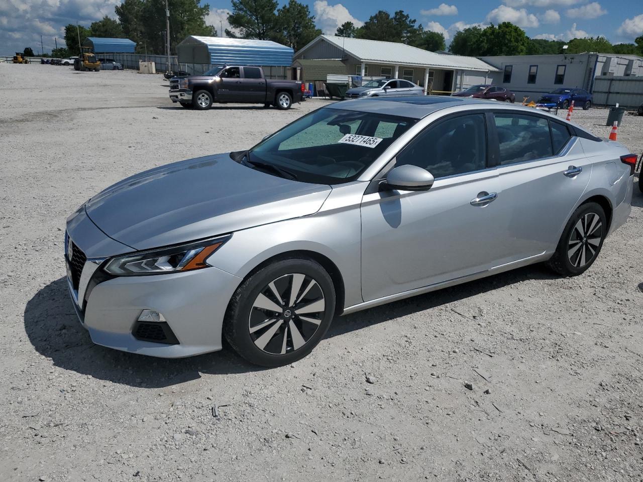 2022 NISSAN ALTIMA