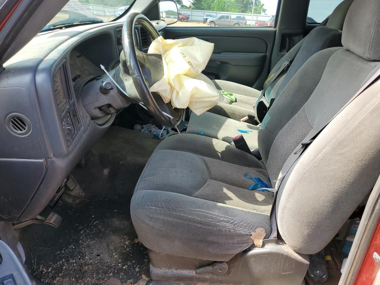 2004 CHEVROLET Silverado
