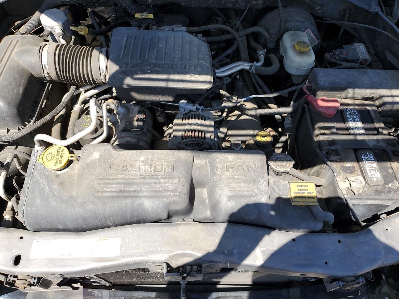 2004 DODGE Dakota
