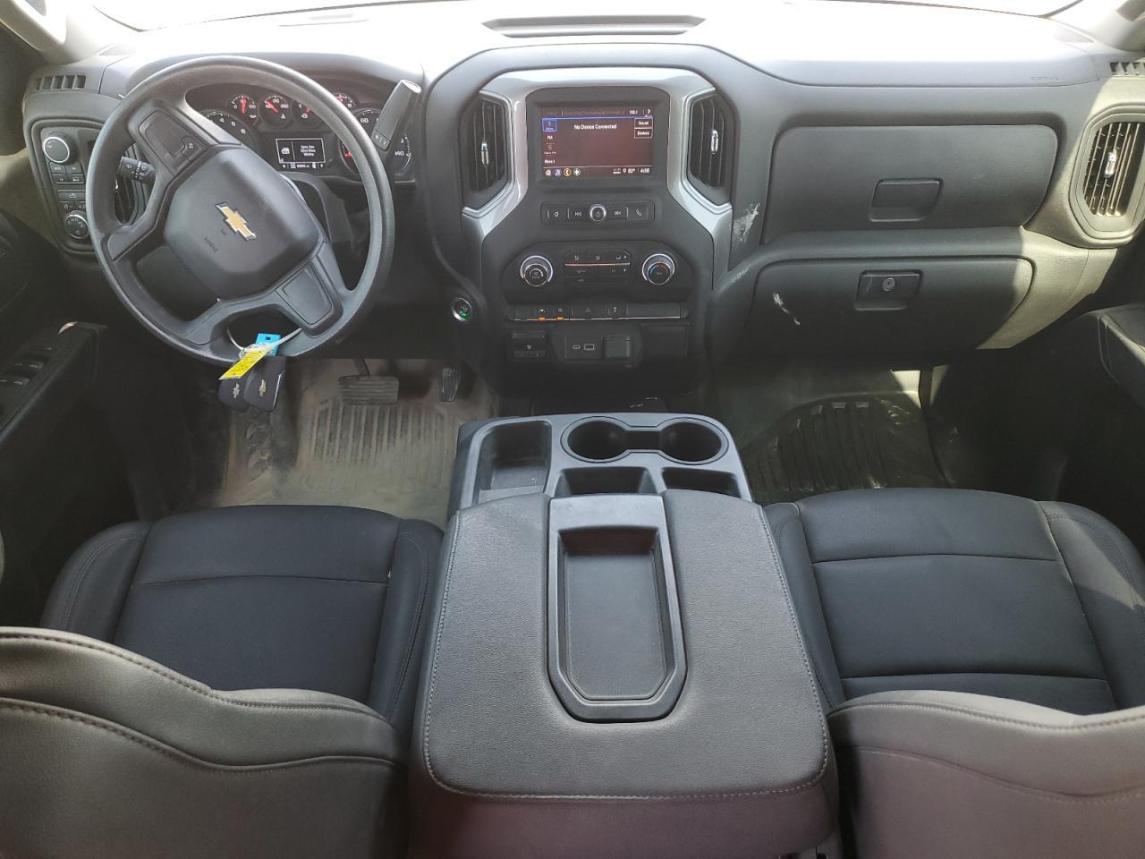 2023 CHEVROLET Silverado