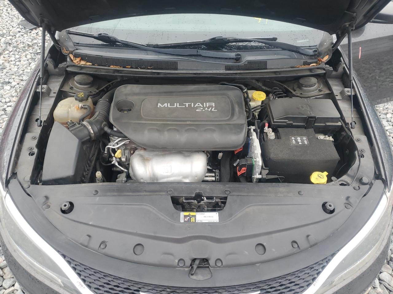 2015 CHRYSLER 200