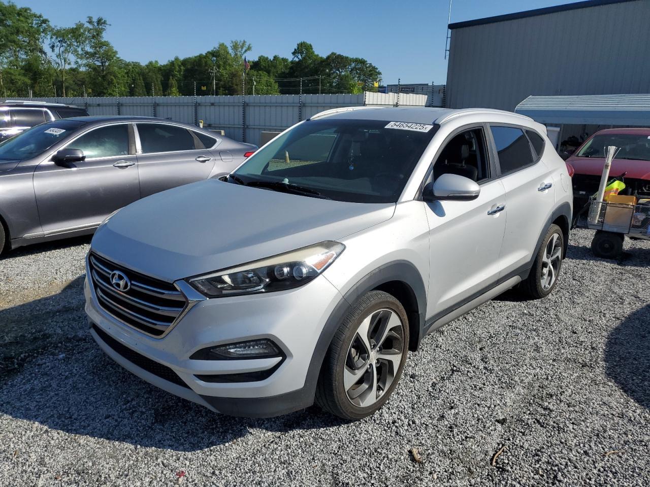 2017 HYUNDAI TUCSON