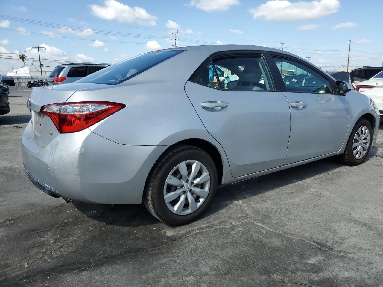 2015 TOYOTA COROLLA