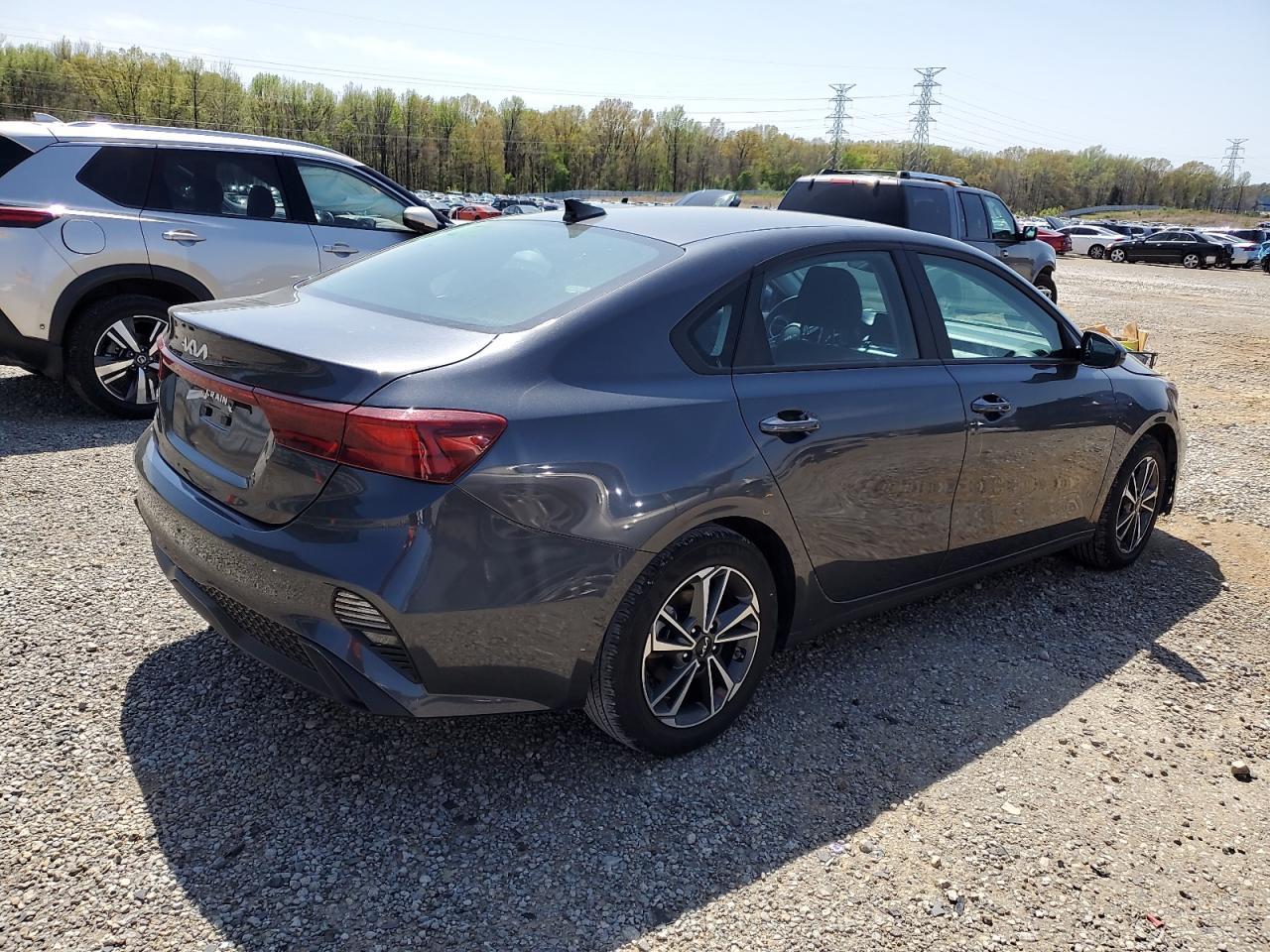 2023 KIA FORTE