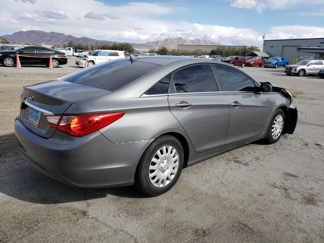 2013 HYUNDAI SONATA