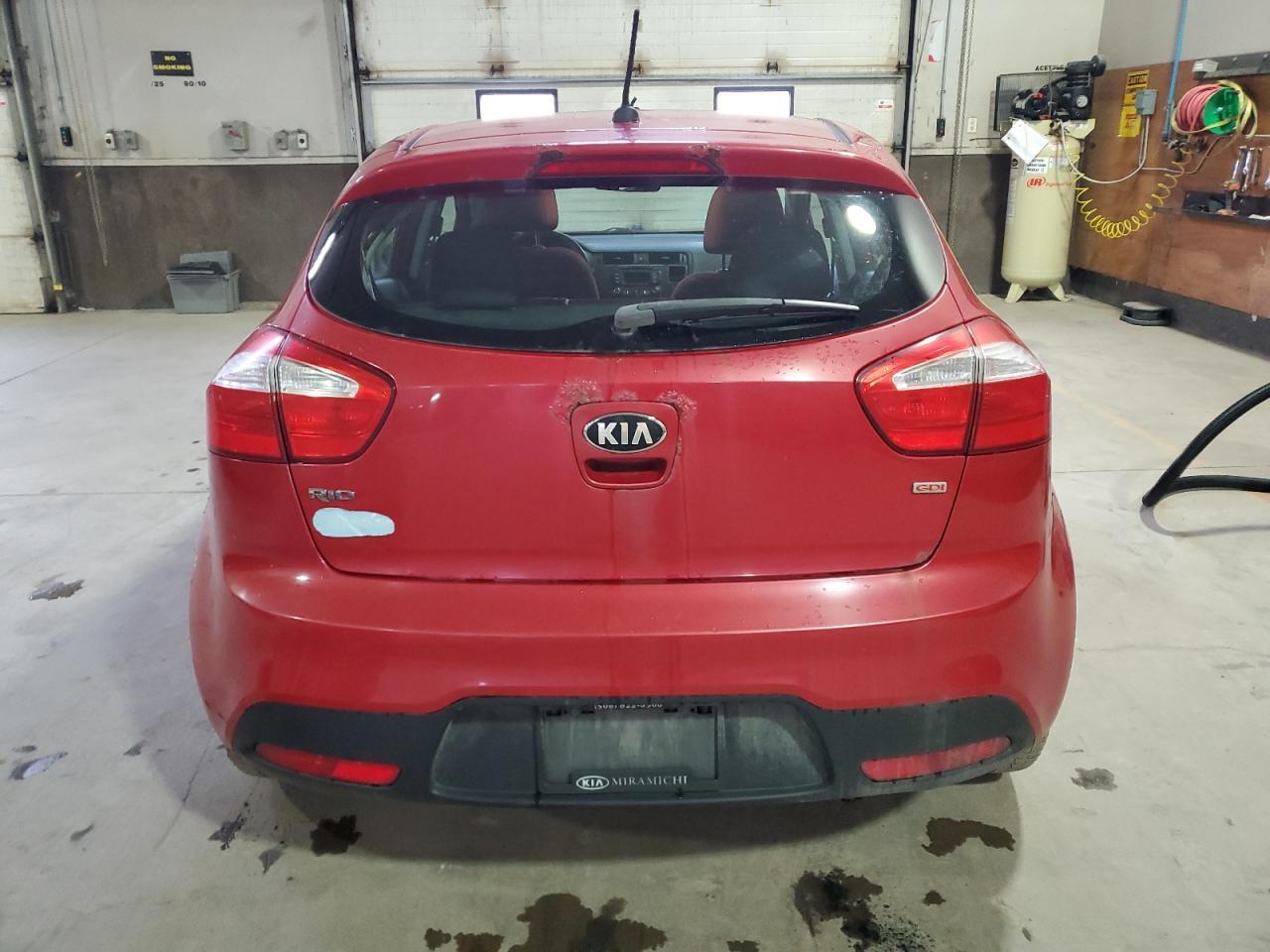 2013 KIA RIO