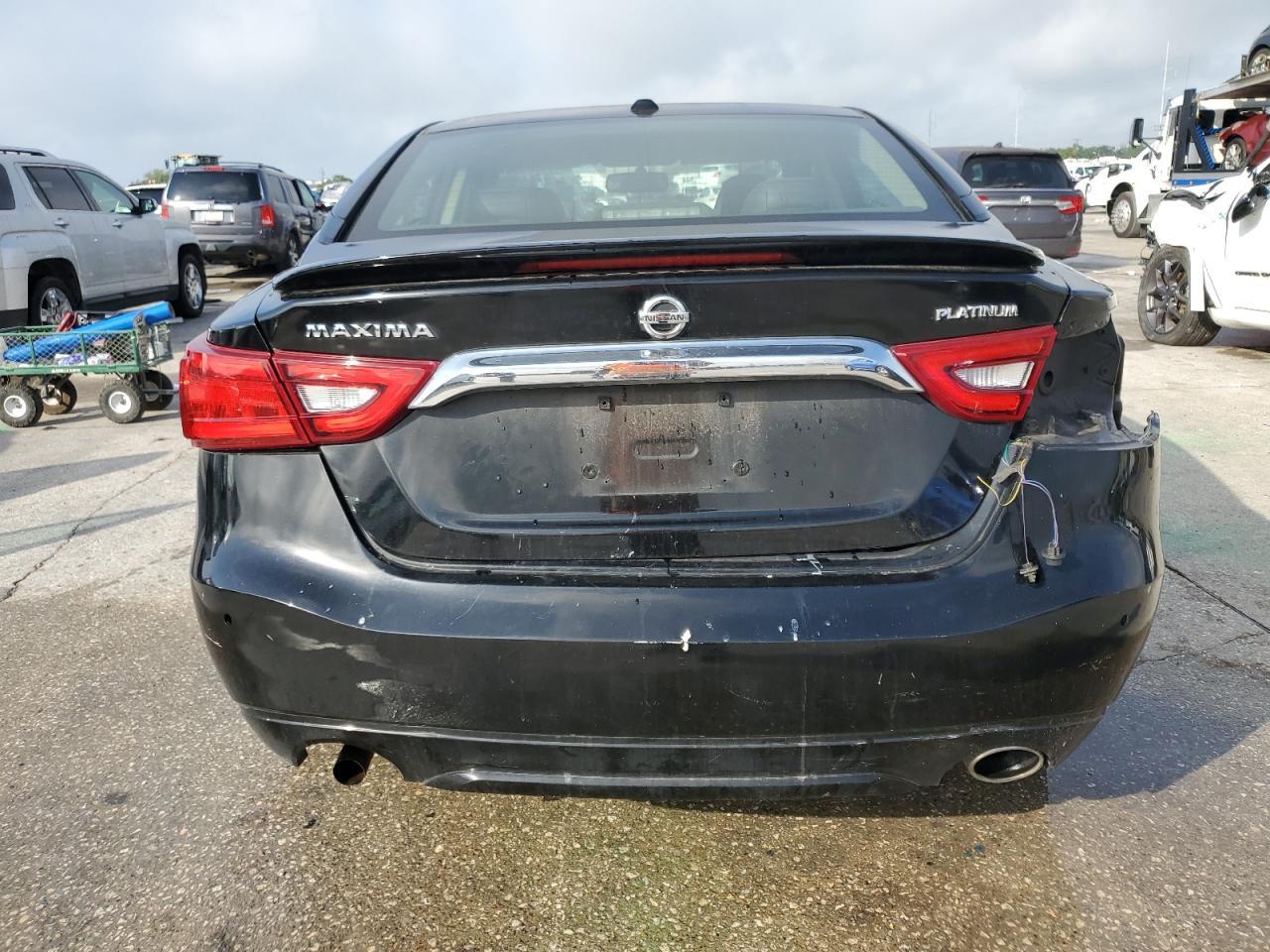 2018 NISSAN Maxima