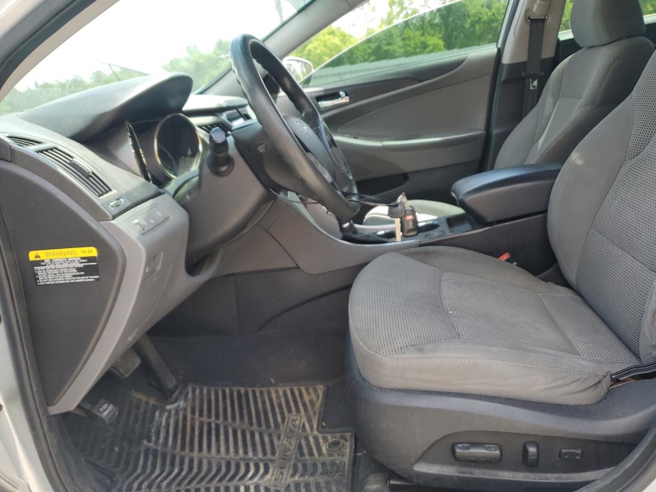 2013 HYUNDAI SONATA