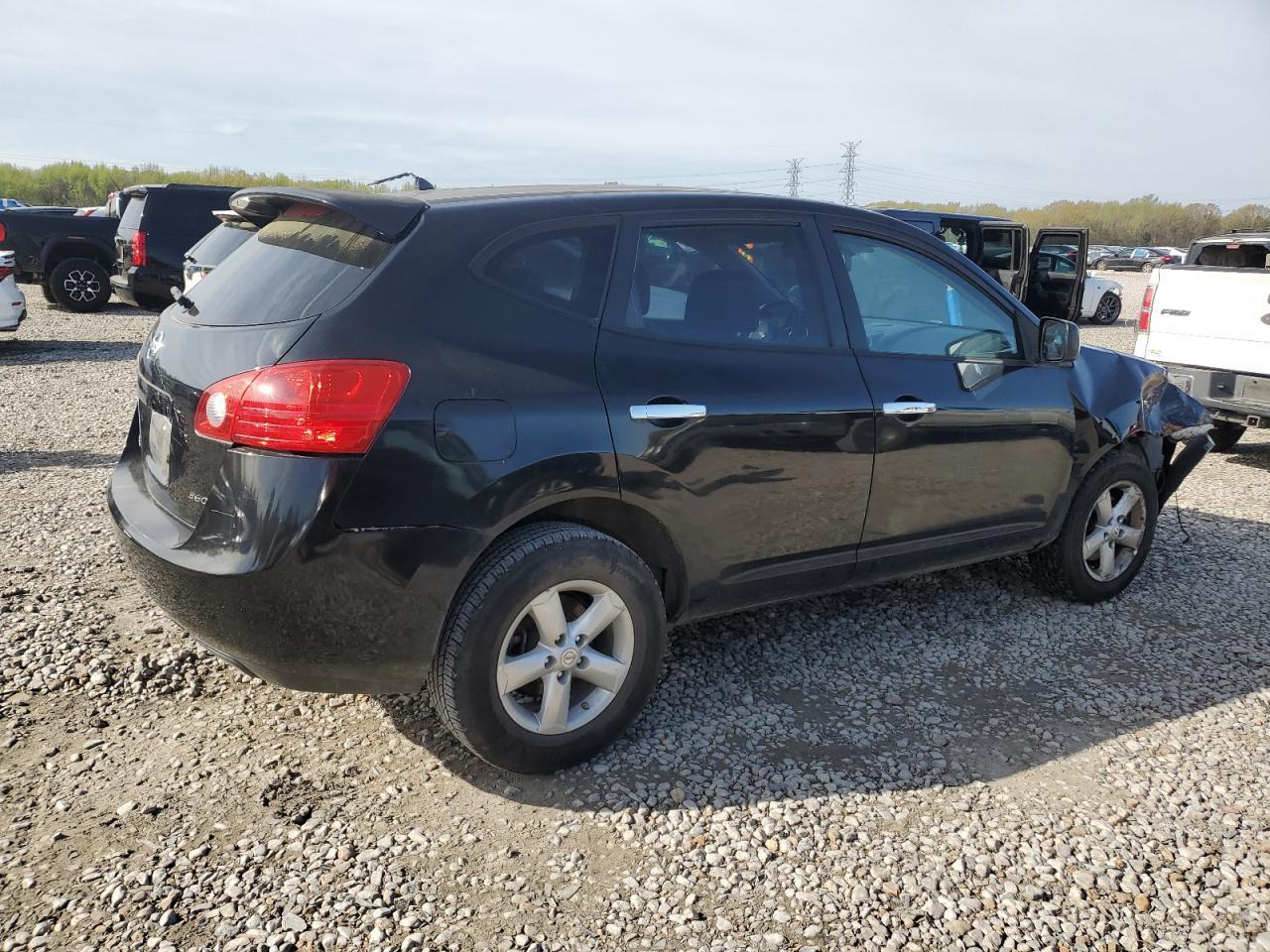 2010 NISSAN ROGUE