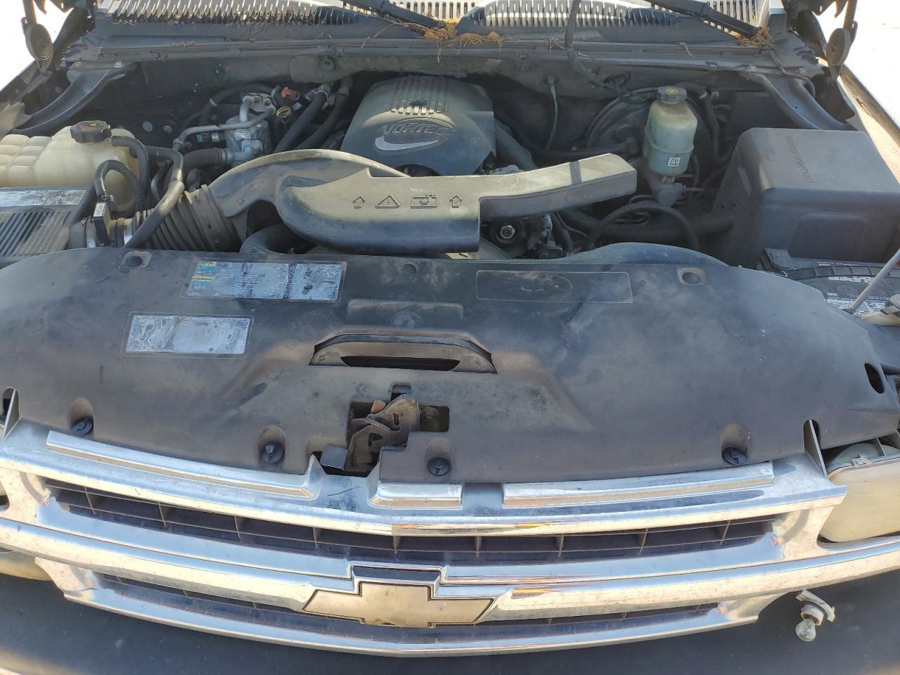 2002 CHEVROLET Tahoe