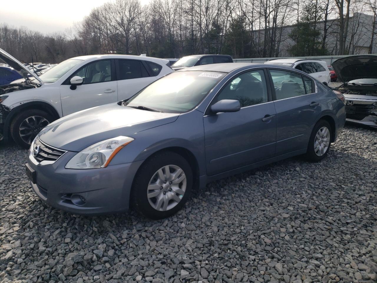 2010 NISSAN ALTIMA