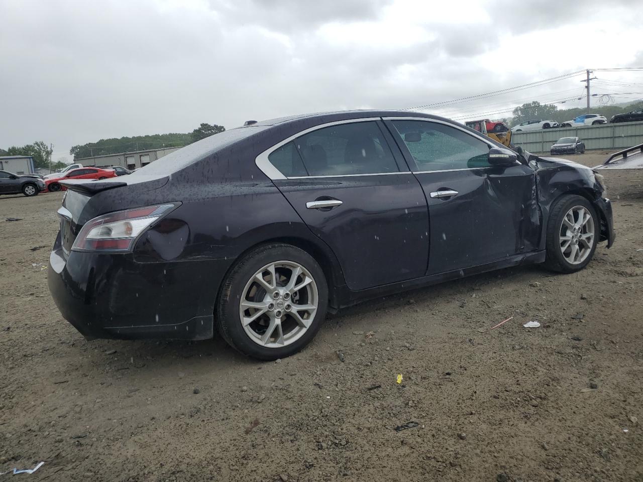 2014 NISSAN Maxima