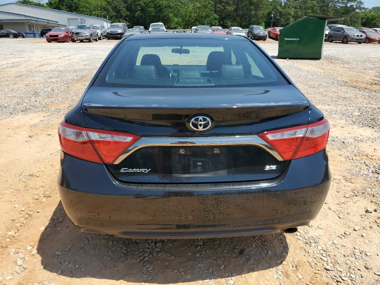 2016 TOYOTA CAMRY