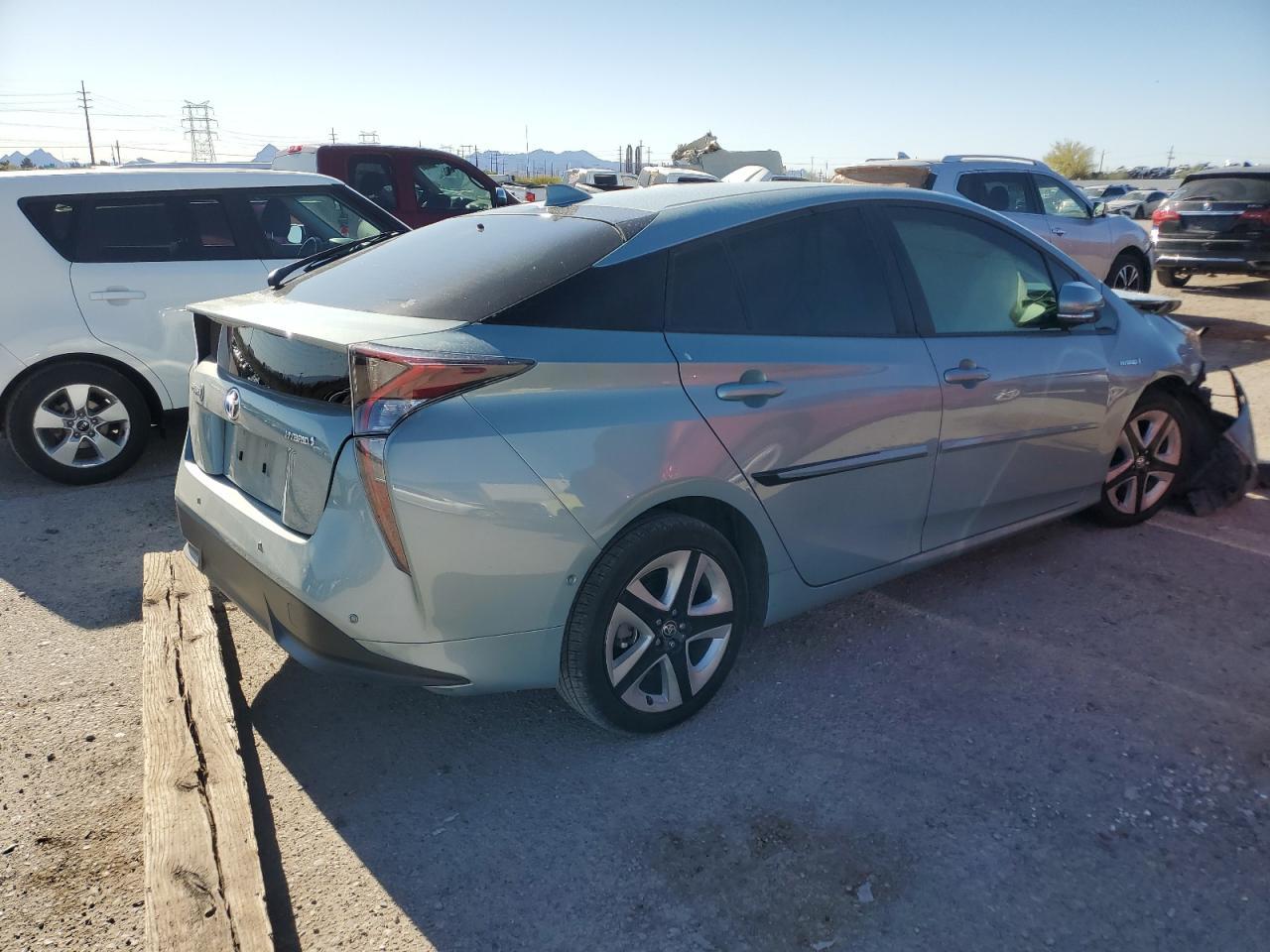 2018 TOYOTA PRIUS