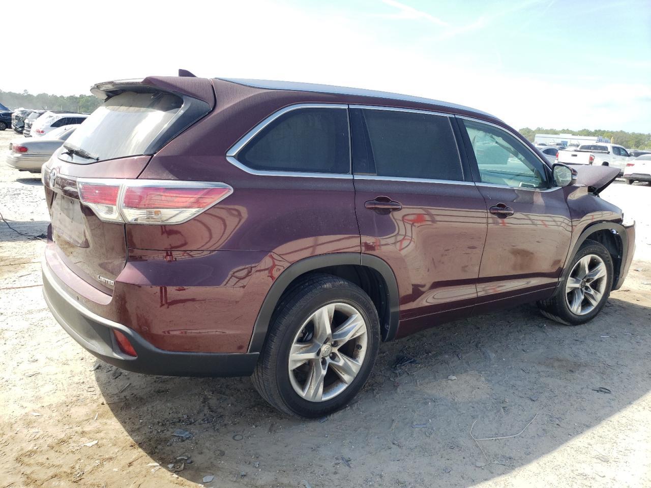 2015 TOYOTA HIGHLANDER