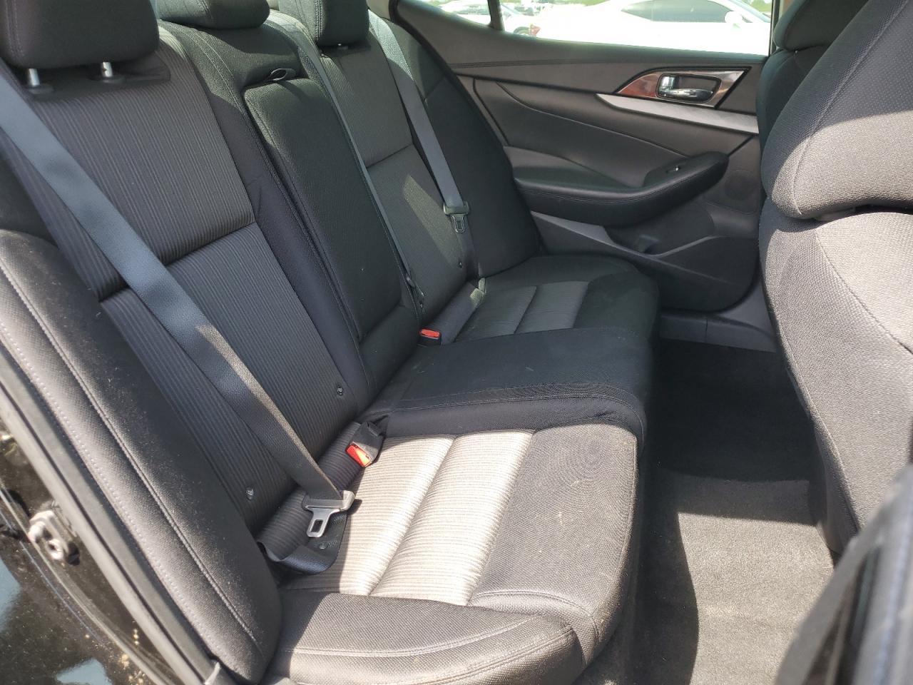 2017 NISSAN Maxima