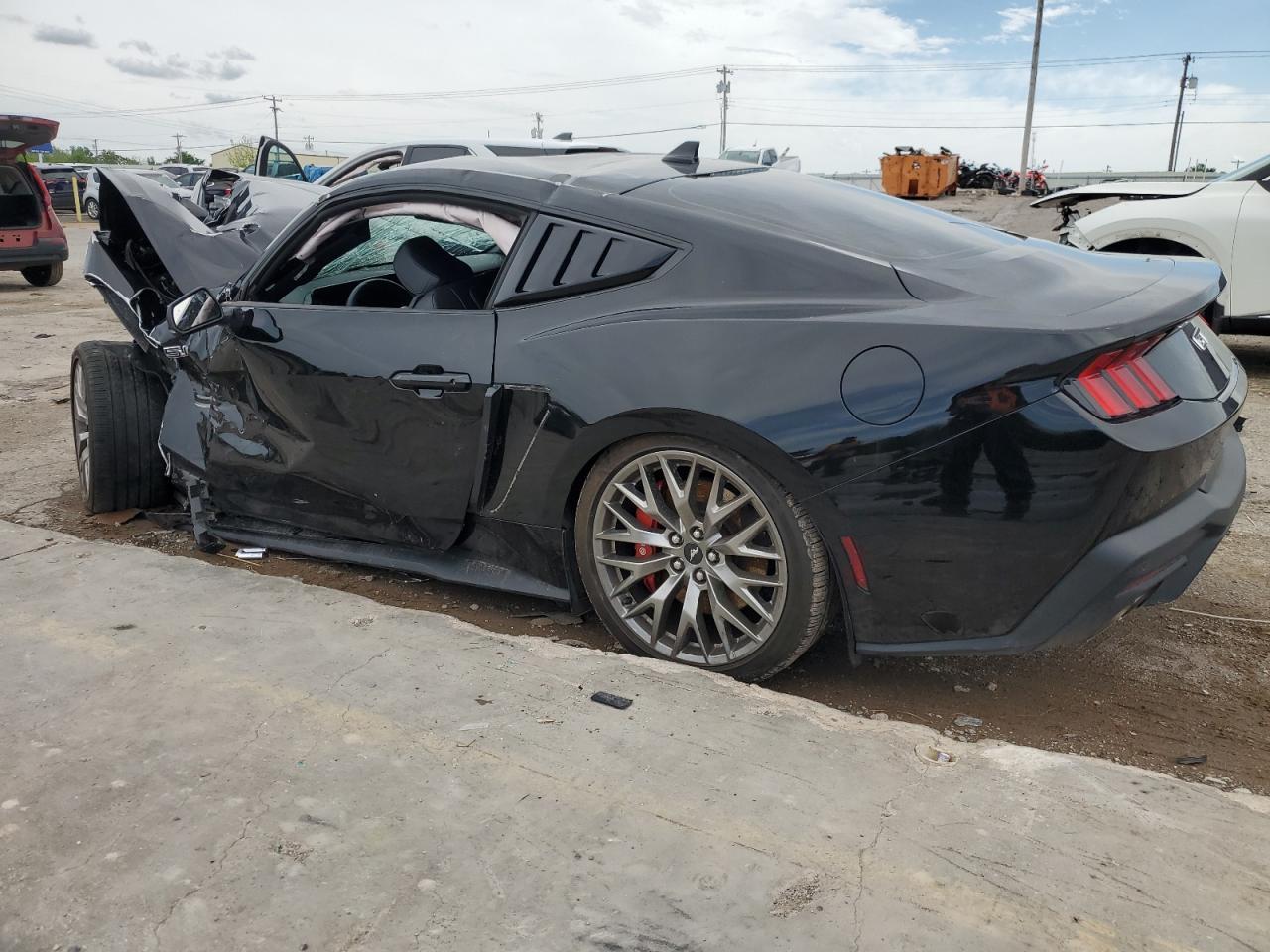 2024 FORD MUSTANG