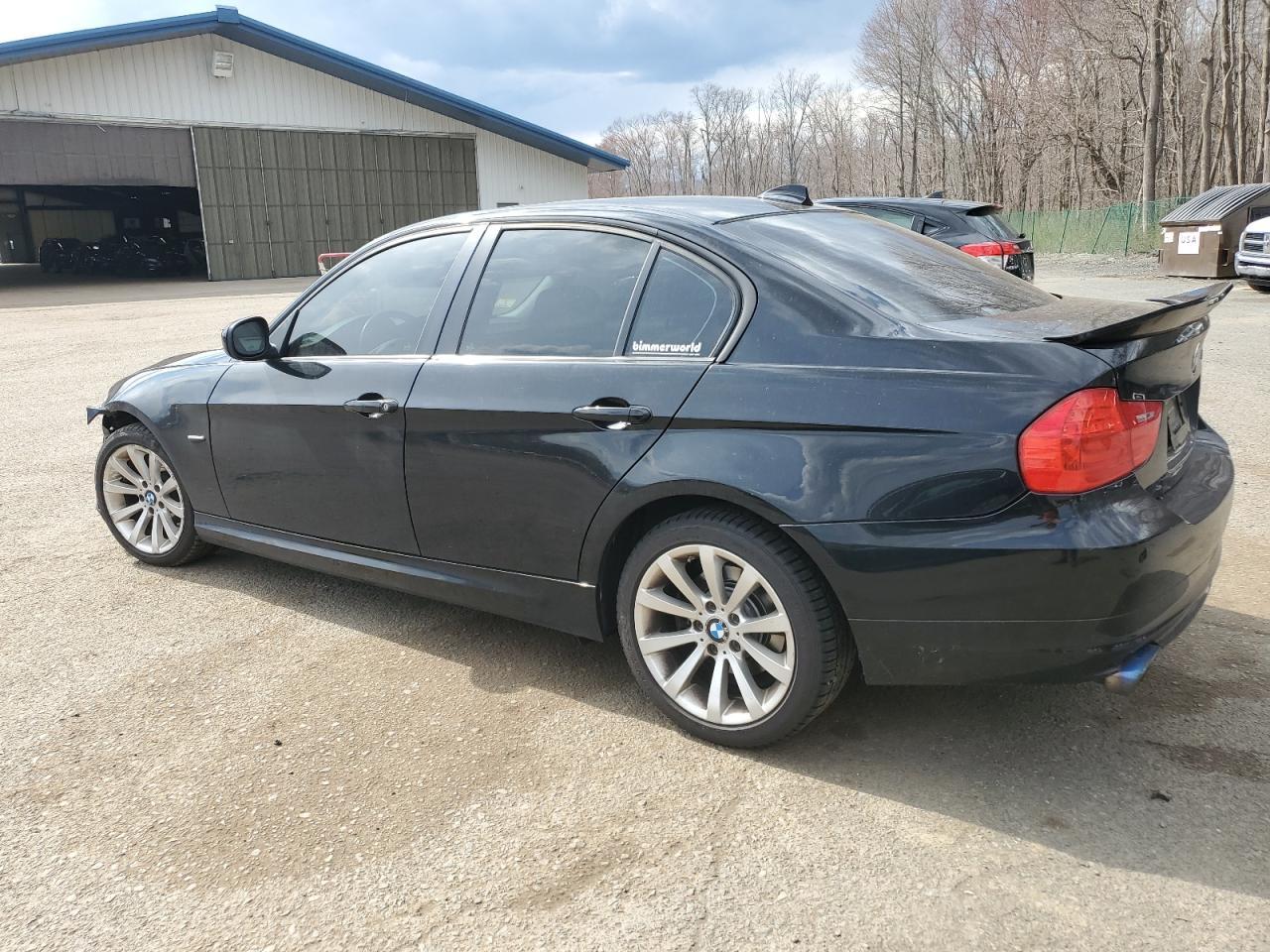 2011 BMW 3 SERIES
