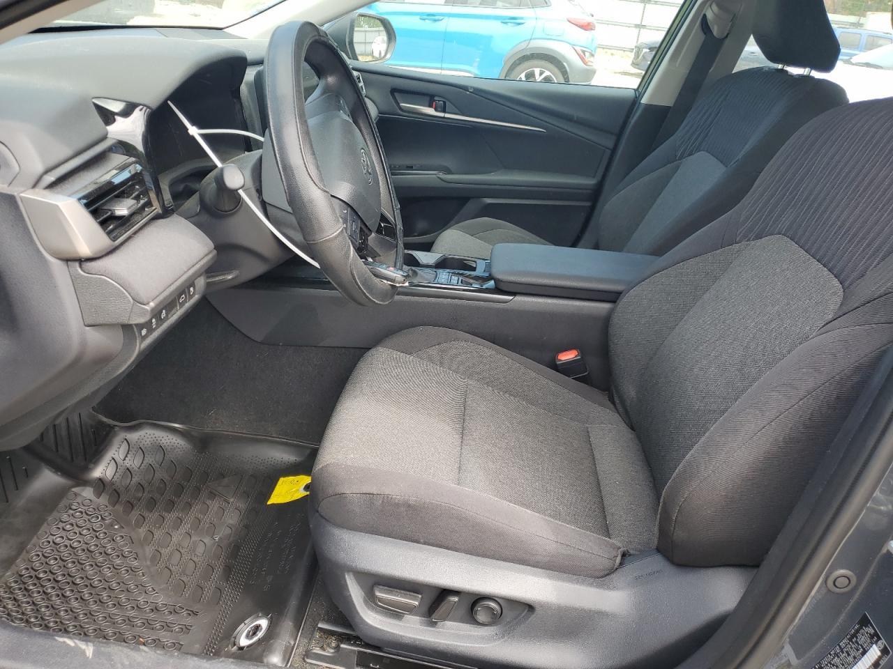 2025 TOYOTA CAMRY