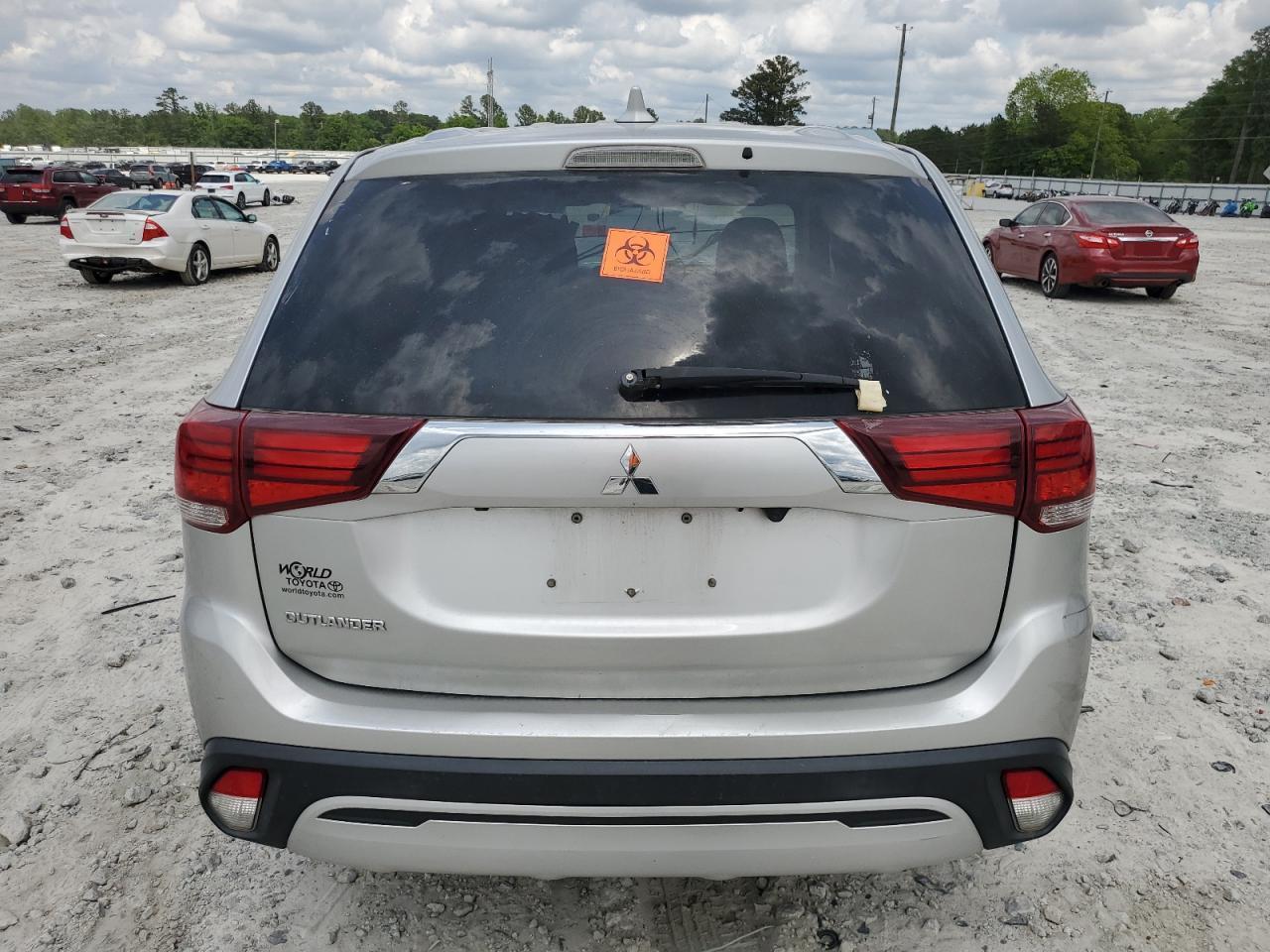 2020 MITSUBISHI outlander