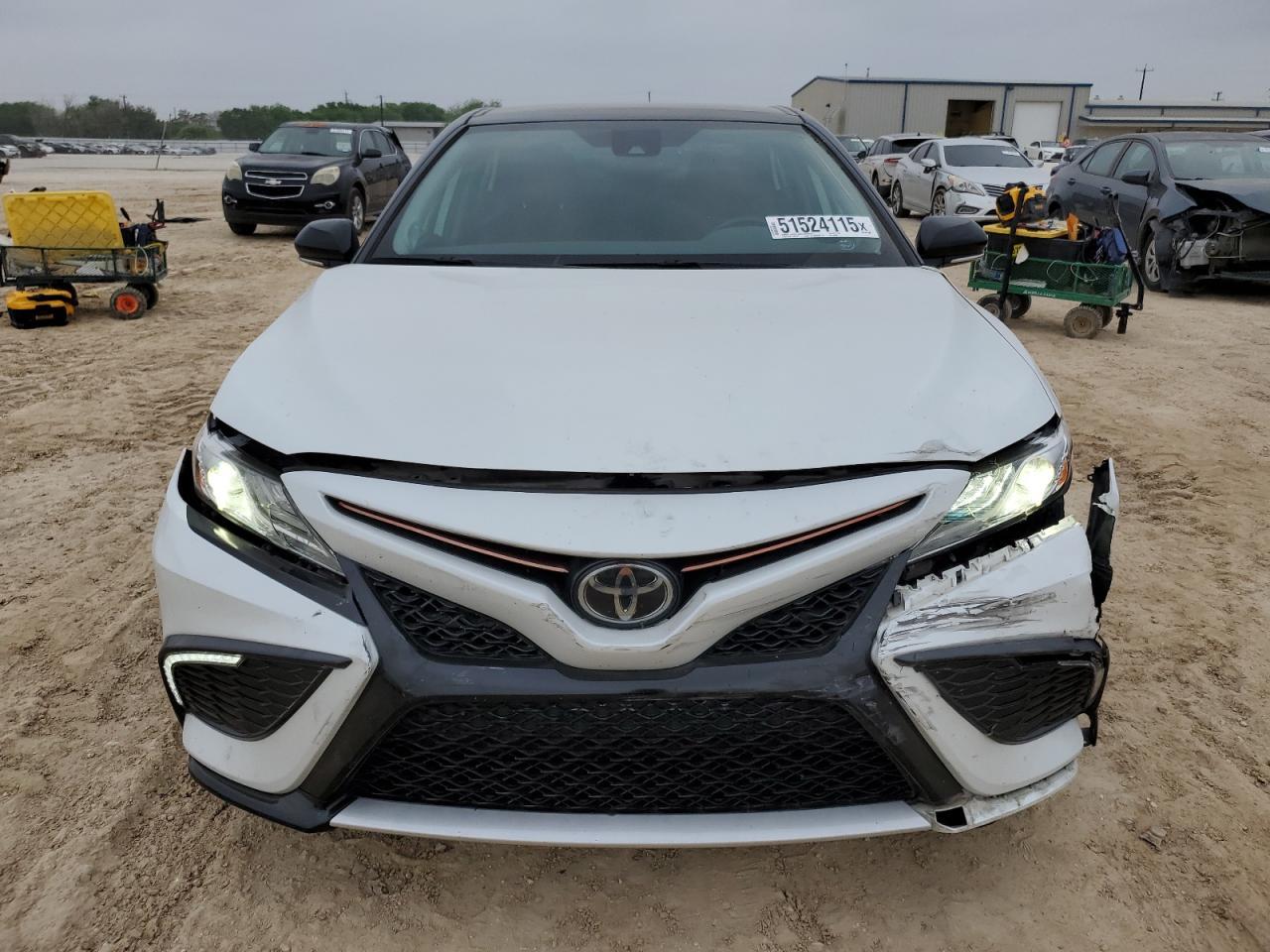 2020 TOYOTA CAMRY