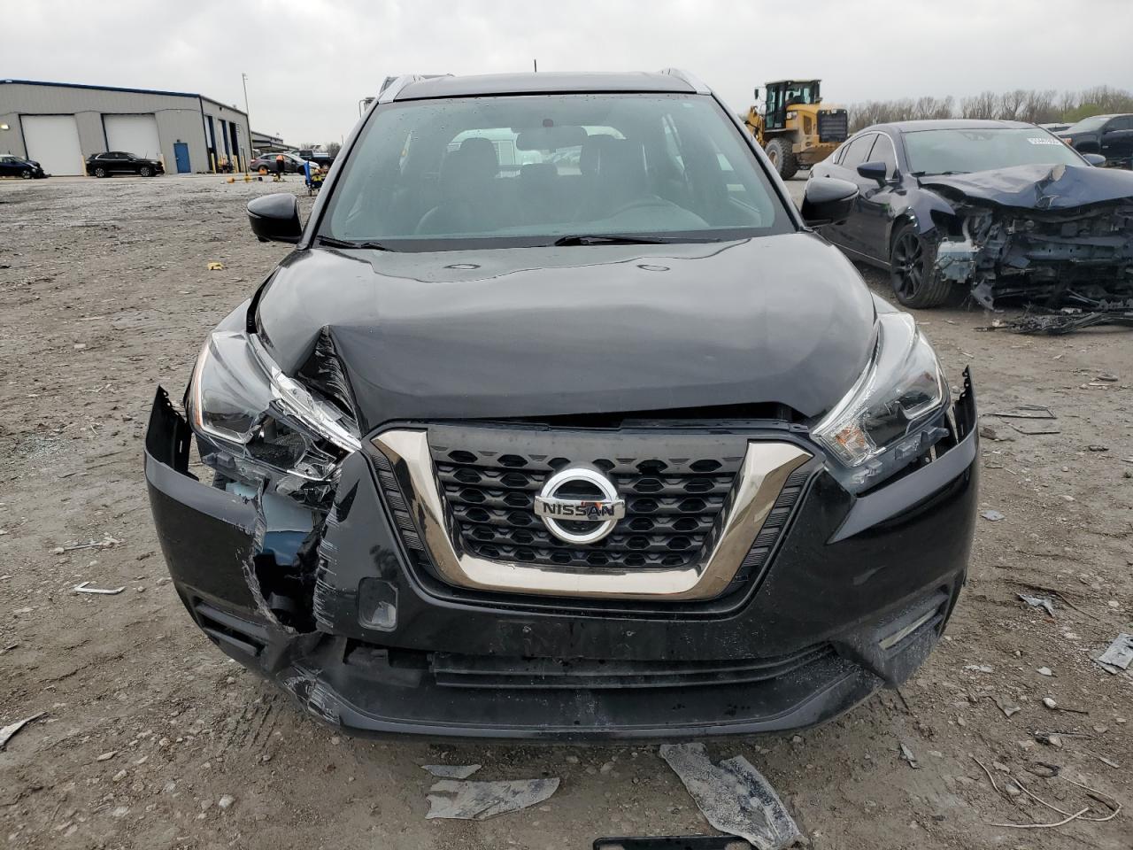 2019 NISSAN KICKS
