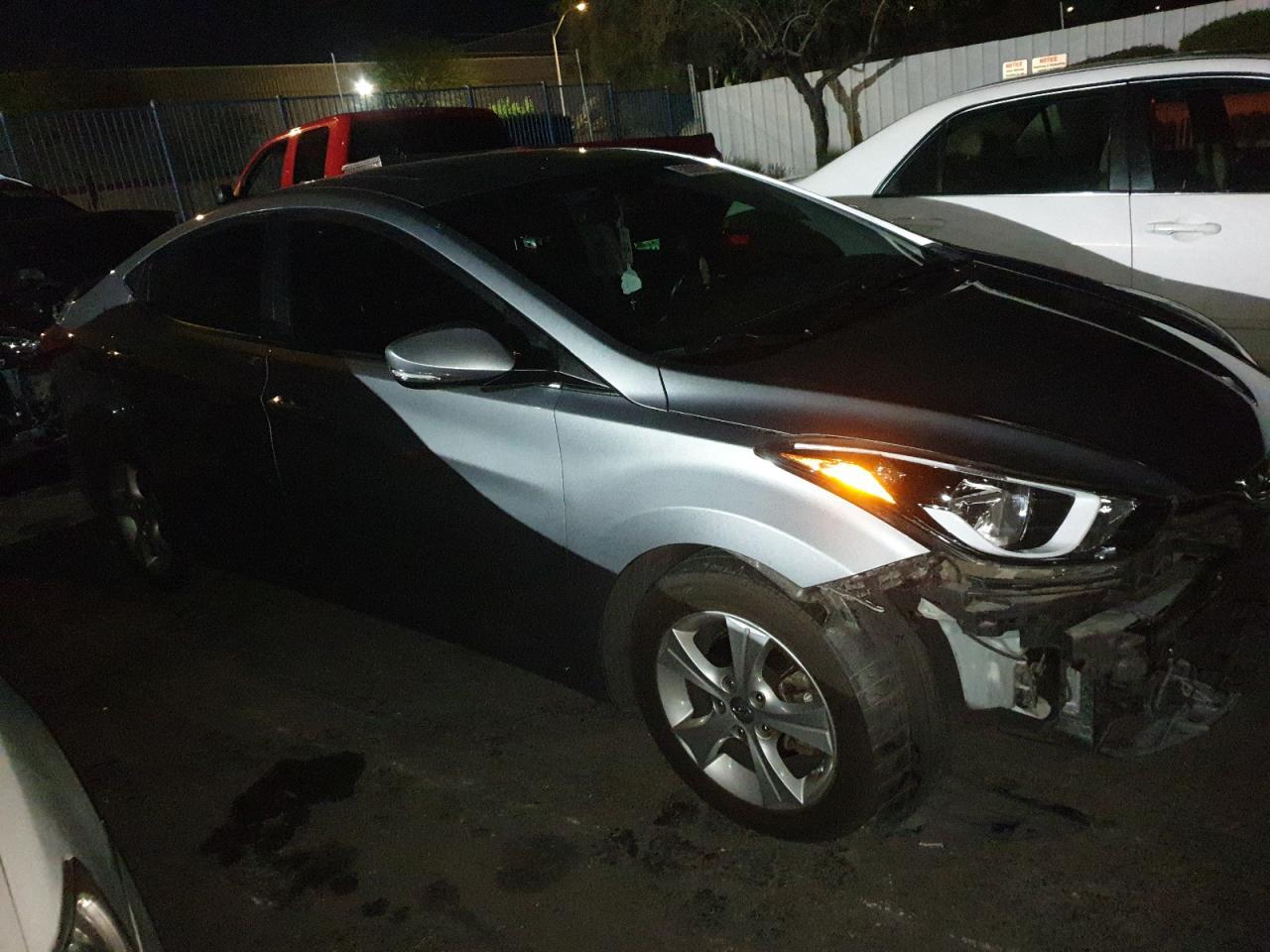 2016 HYUNDAI ELANTRA