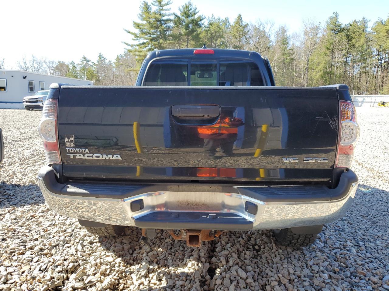 2012 TOYOTA TACOMA