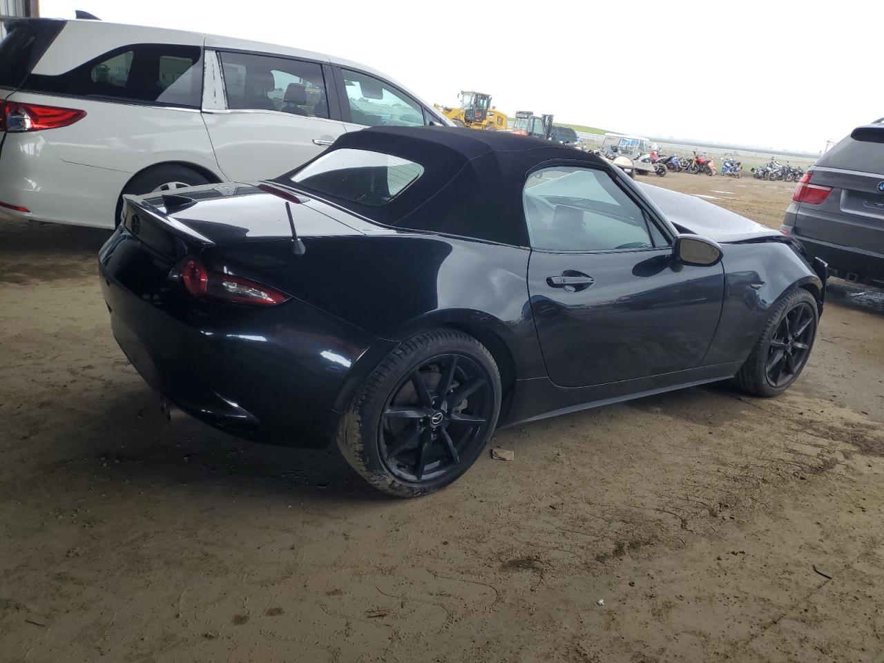 2022 MAZDA MX-5 Miata