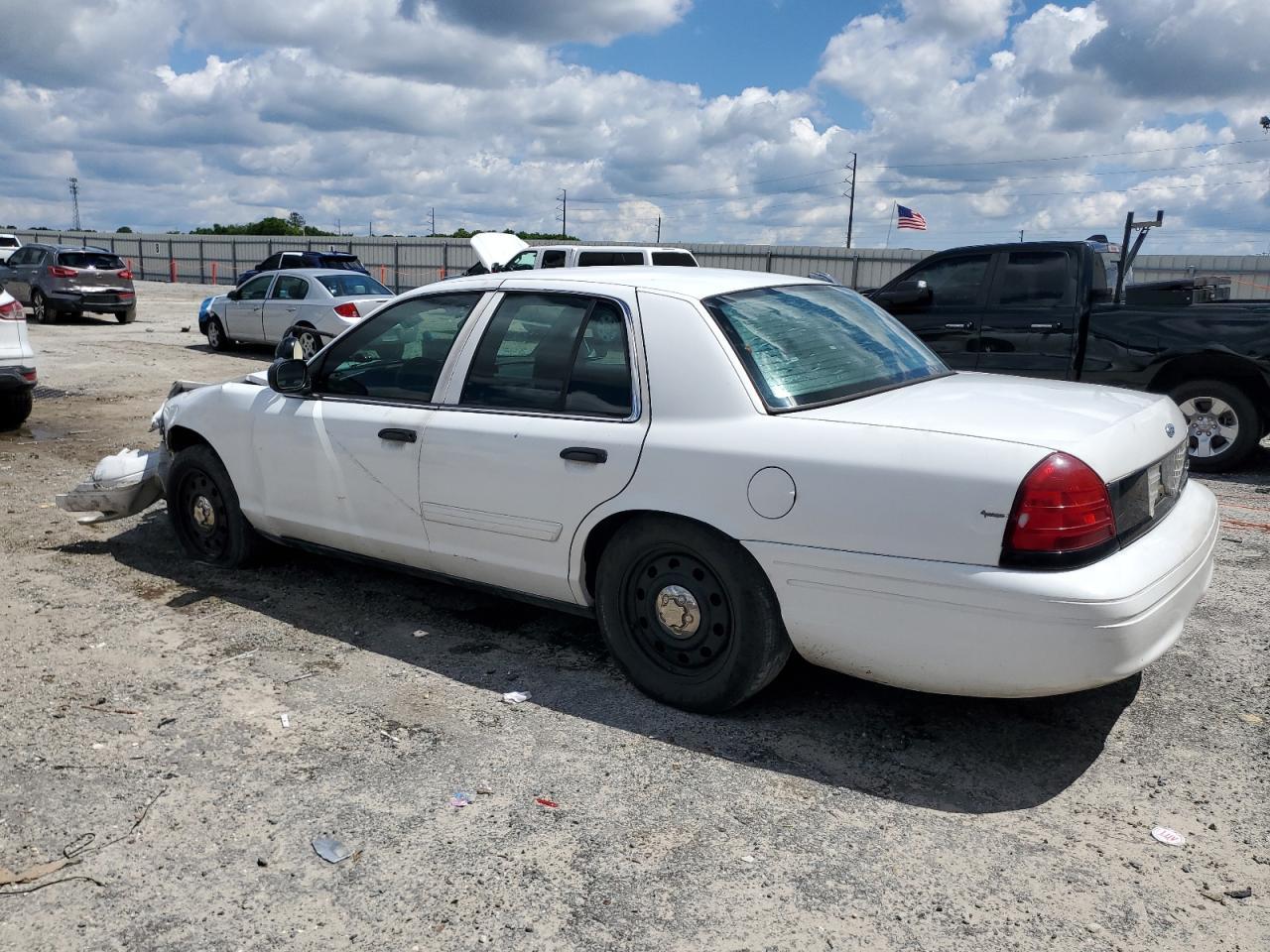 2009 FORD Crown Victoria