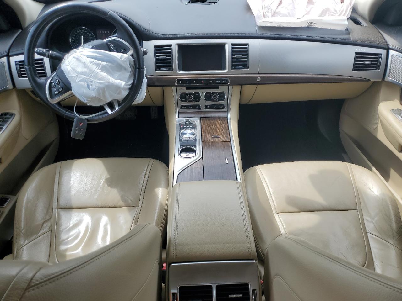 2012 JAGUAR XF