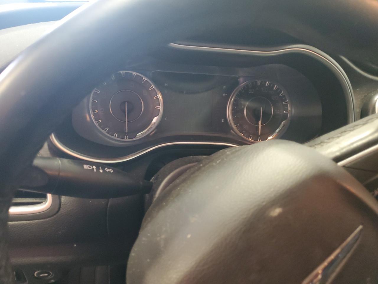 2017 CHRYSLER 200