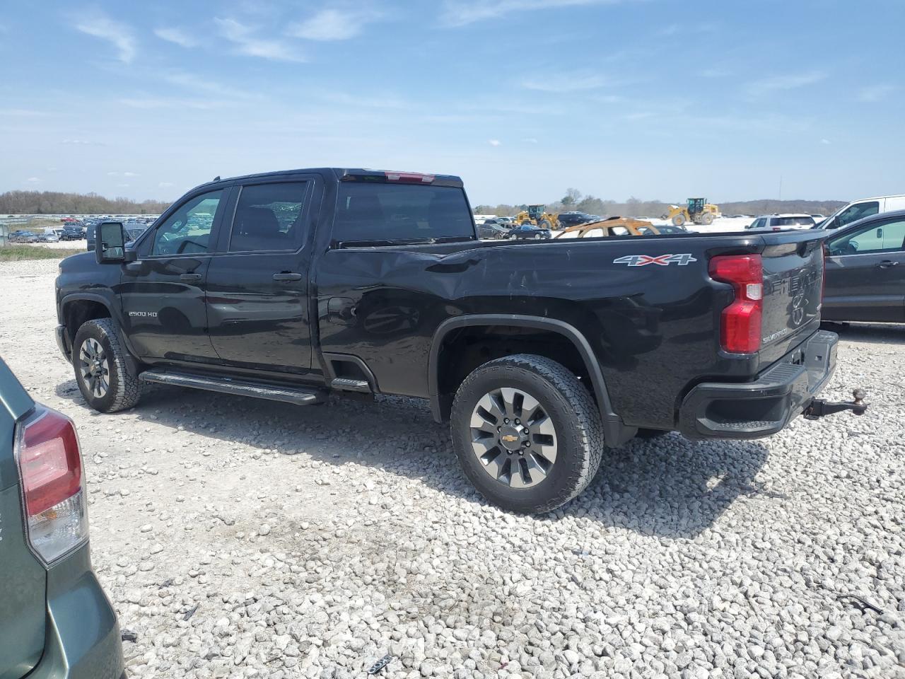 2024 CHEVROLET Silverado