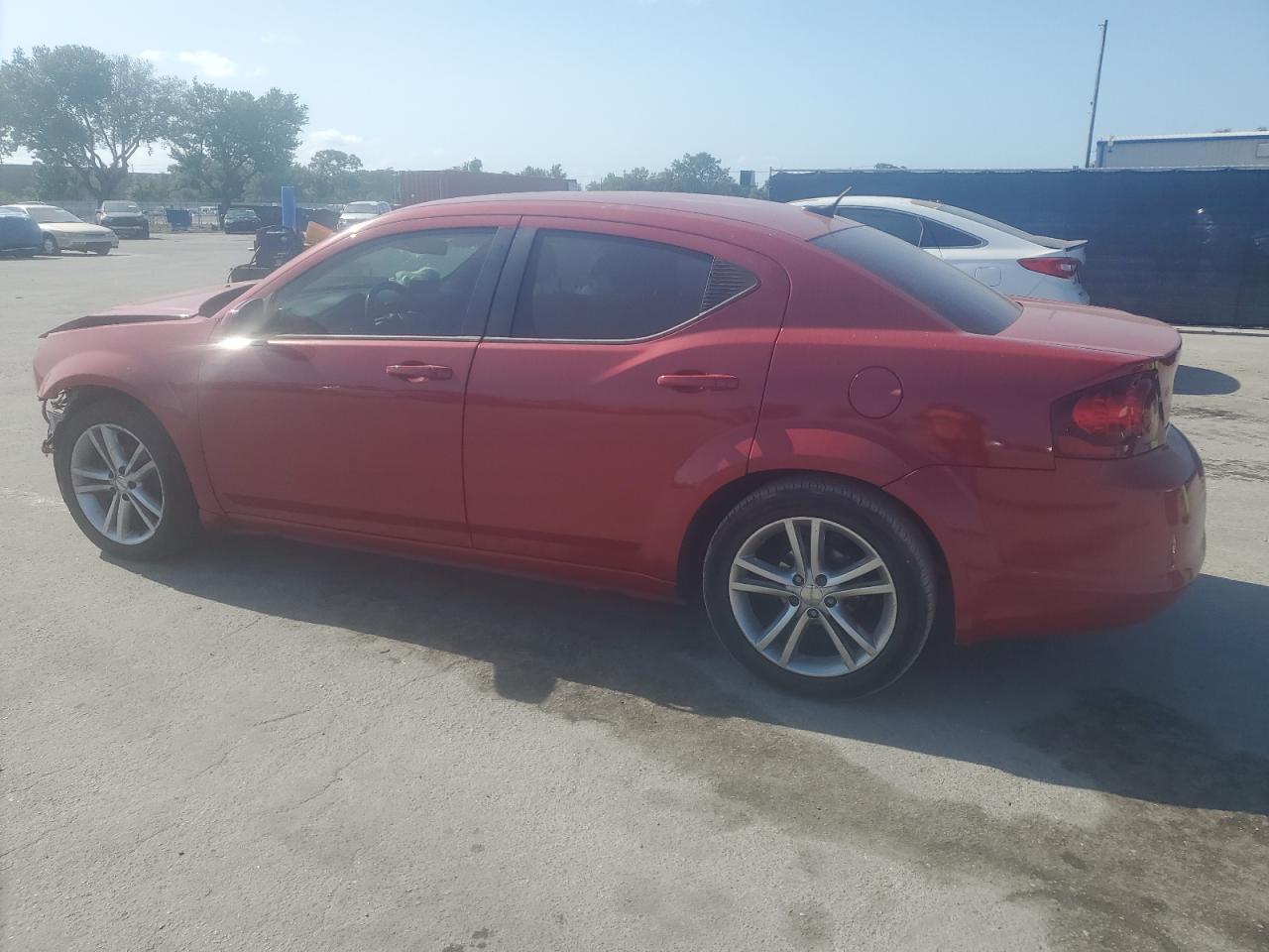 2011 DODGE Avenger