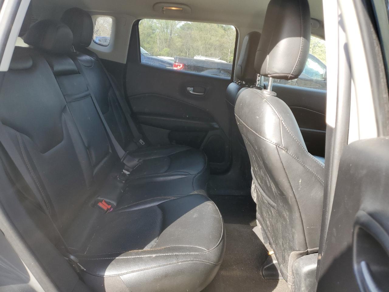 2020 JEEP Compass