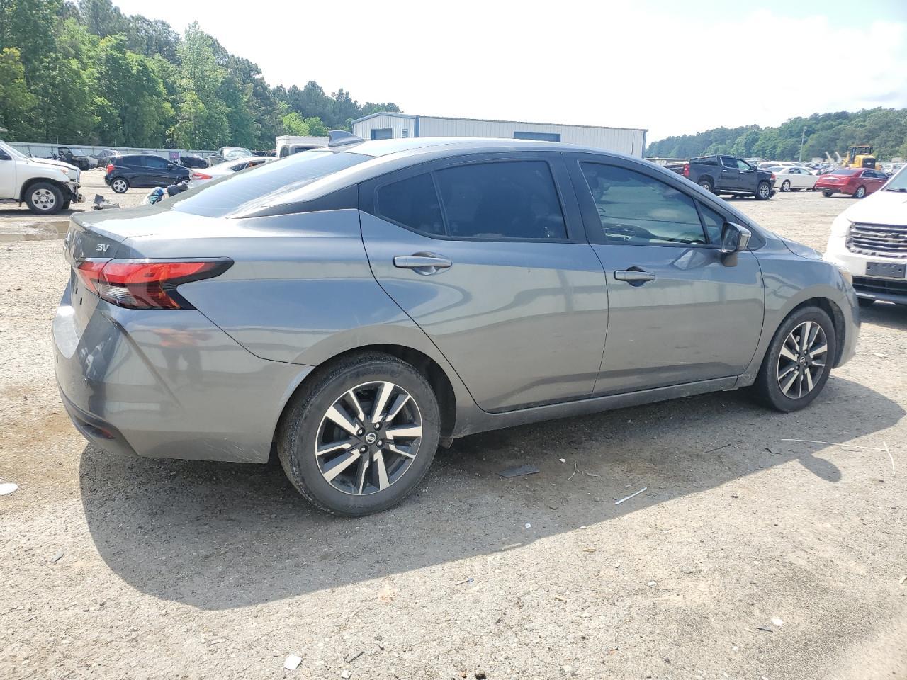 2021 NISSAN VERSA