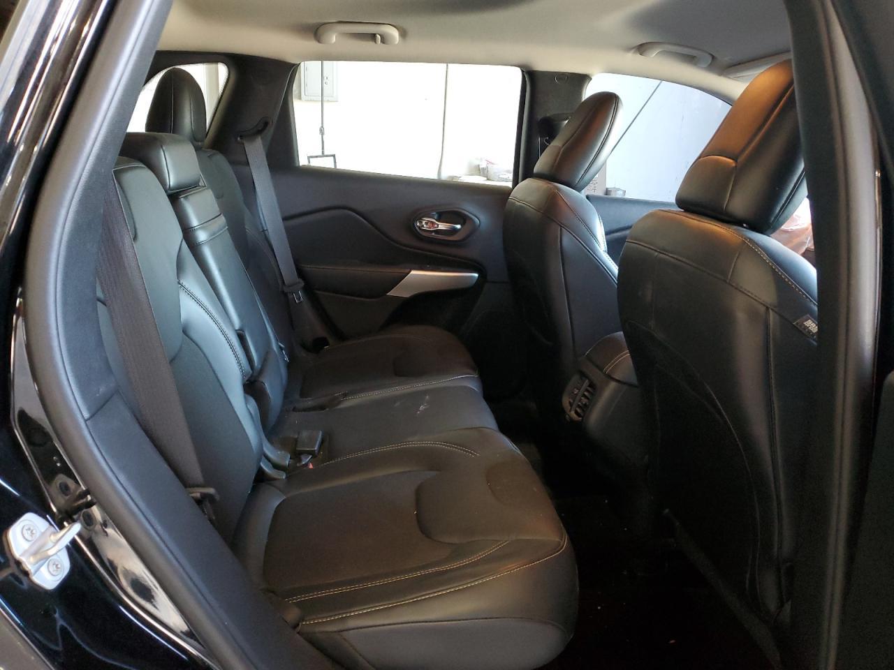2018 JEEP CHEROKEE