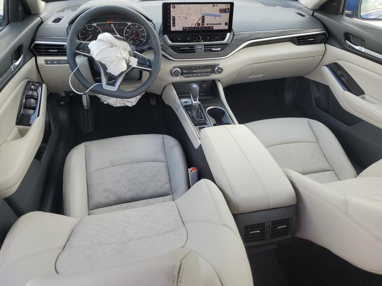 2025 NISSAN ALTIMA