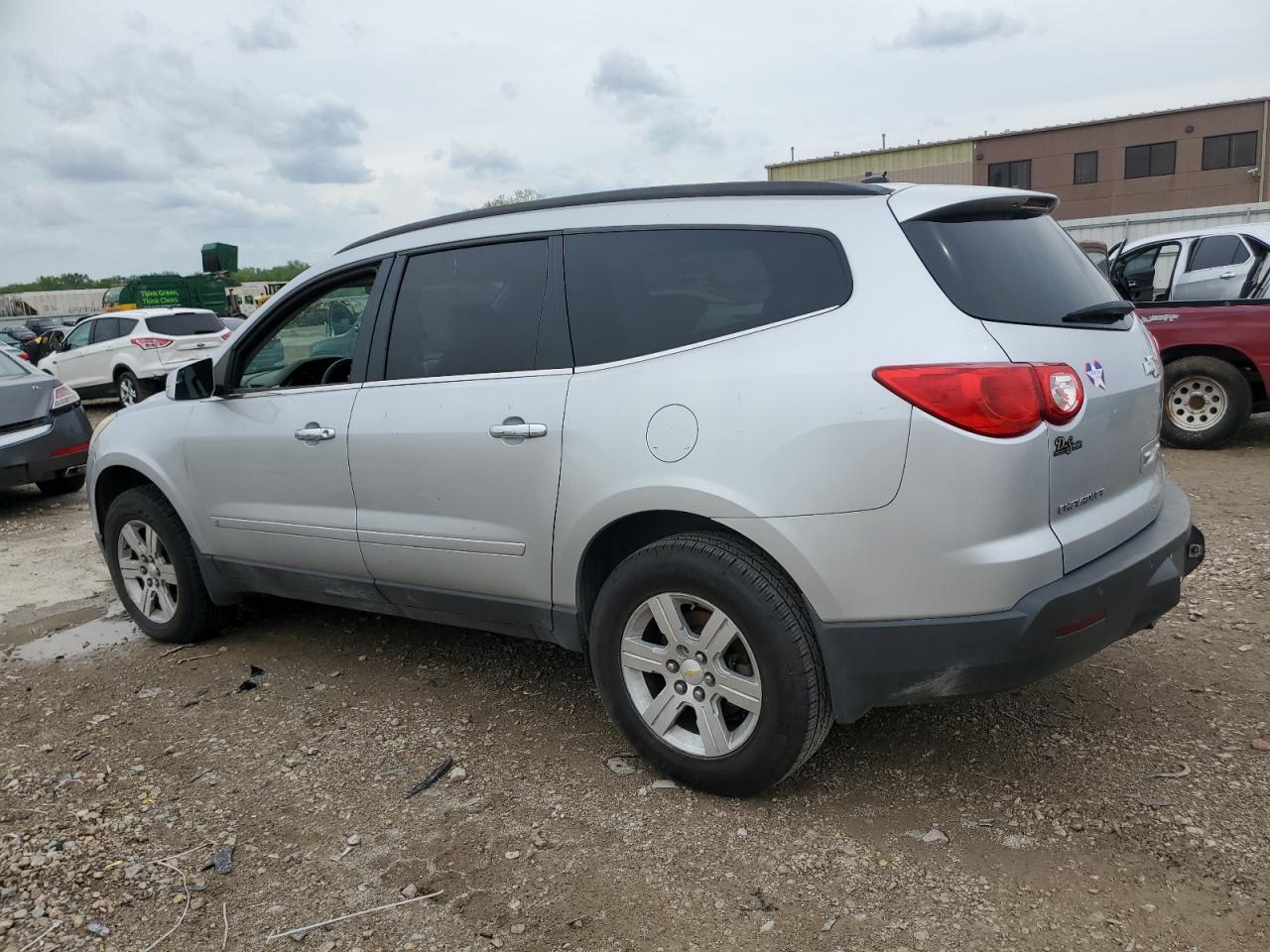 2010 CHEVROLET TRAVERSE