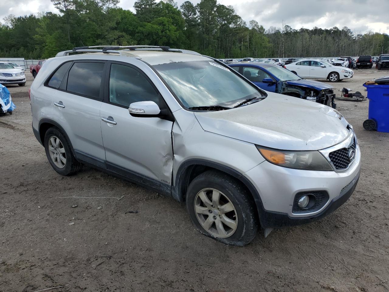 2013 KIA SORENTO