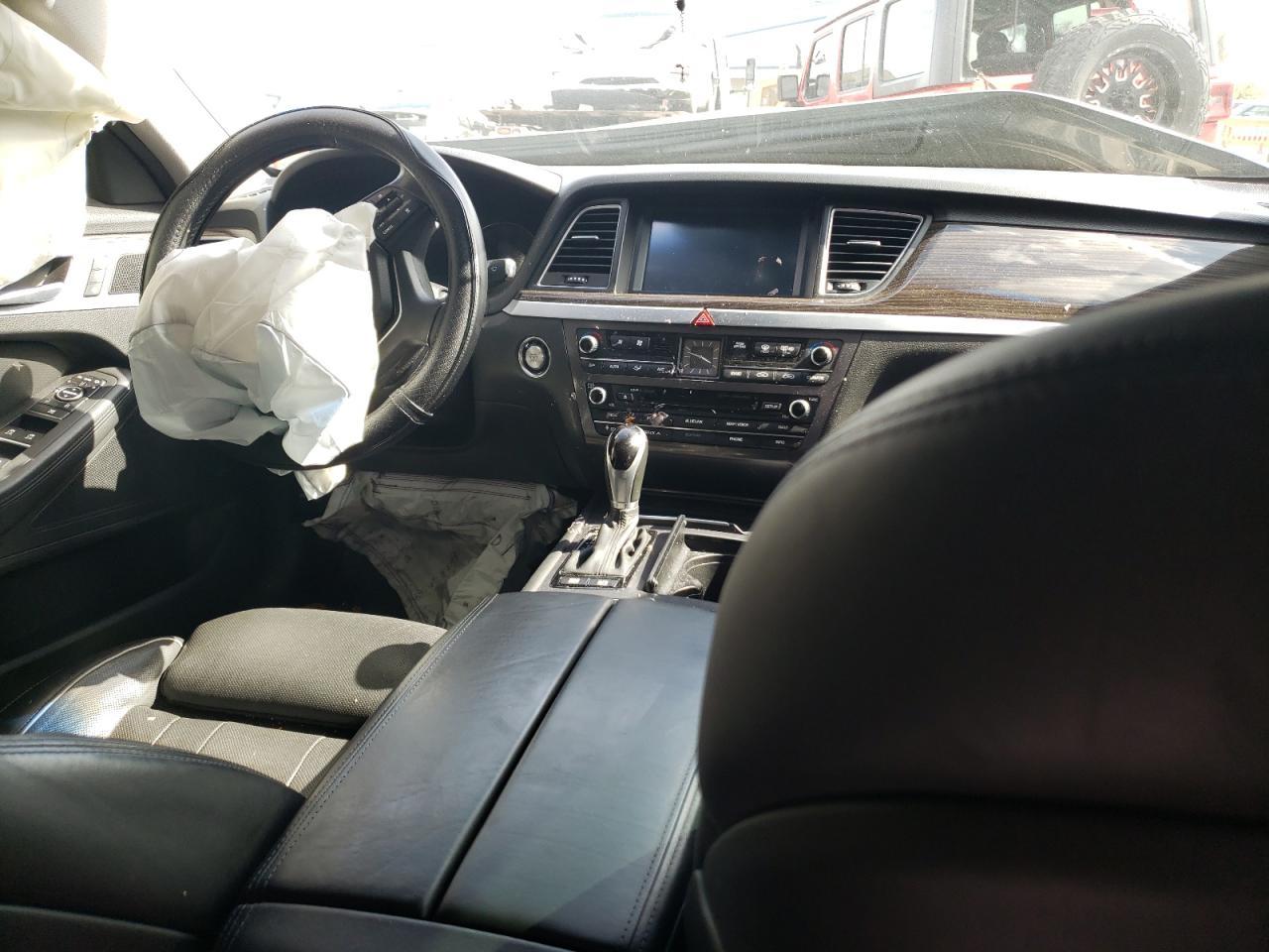 2015 HYUNDAI GENESIS