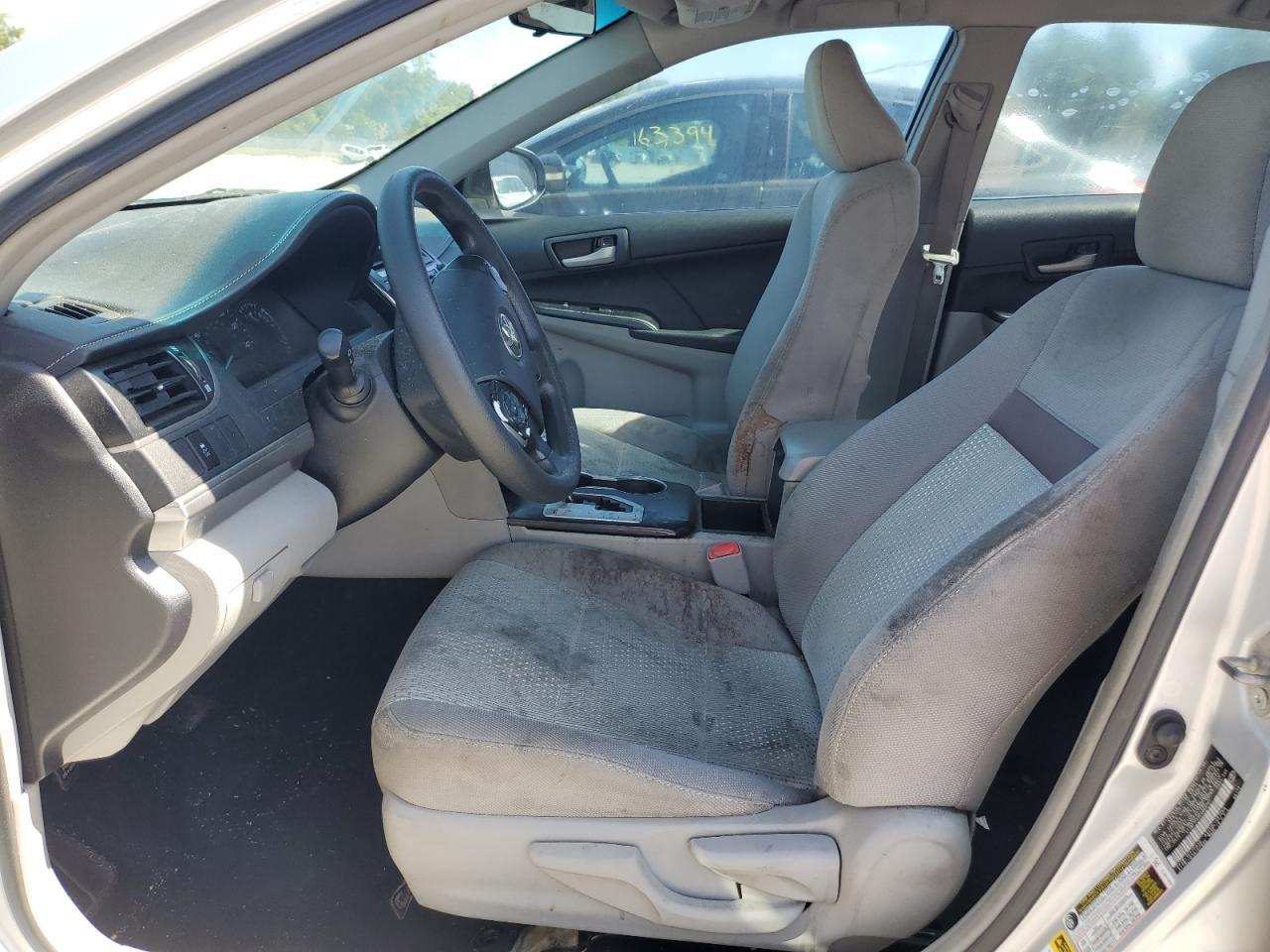 2014 TOYOTA CAMRY